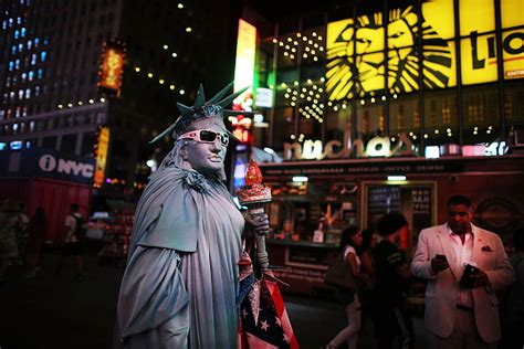 Times Square Performers To Be Limited To Newly Painted Areas