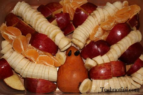 Add a little color and crunch to all that brown and beige. Fruit Salad For Thanksgiving : After Thanksgiving Turkey 'n Fruit Salad + Goodies with ...