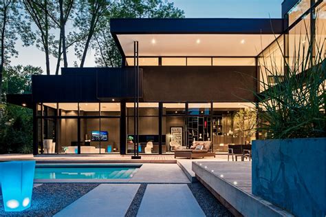 Ultra Sleek Private Home With Incredible Architecture