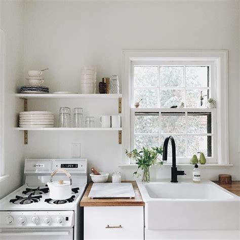 La decoracion de una cocina pequeña puede requerir de mucho ingenio y hasta puede parecer algo muy retador. Cocinas muy pequeñas | Decoracion de interiores Fachadas ...
