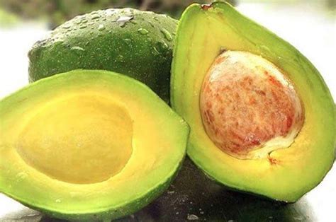 Buah alpukat adalah buah kesukaan keluarga diantaranya diminati untuk jus atau langsung dimakan daging nya dengan dicampur susu, kadang buah alpukat yg. Jangan Diulangi Lagi! Makan Buah Alpukat dengan Campuran ...