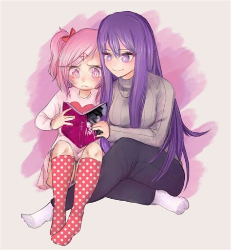 Natsuki And Yuri Reading Together Rddlc