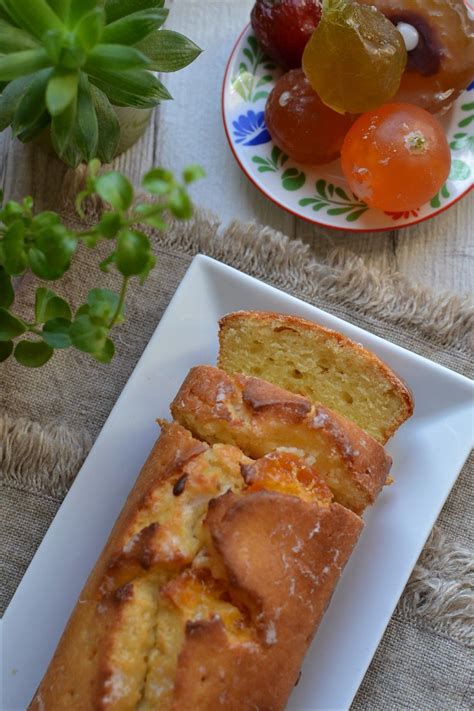 Cake Au Yaourt Et Fruits Confits Glac S Jours Heureux Hum A Sent