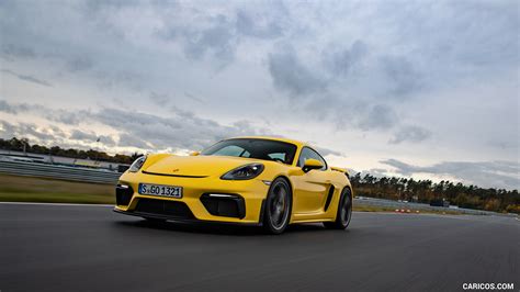 2020 Porsche 718 Cayman Gt4 Color Racing Yellow Front Three