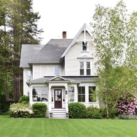𝓜𝓮𝓰𝓼 𝐨𝐥𝐝𝐟𝐚𝐫𝐦𝐡𝐨𝐮𝐬e — Charming Country Farmhouse Picture Perfect