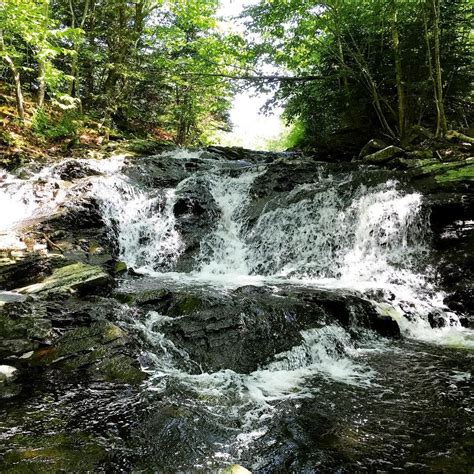 28 Nova Scotia Waterfalls For Your Bucket List Wiseguidesca Nova