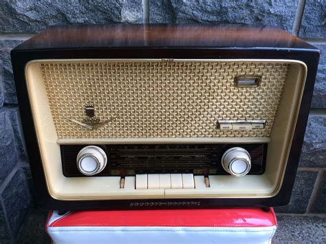 Radio Vintage Love Radio Radio Antigua Record Cabinet Old Radios