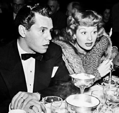 Desi Arnaz And Lucille Ball 1940s Desi Arnaz Queens Of Comedy I Love Lucy