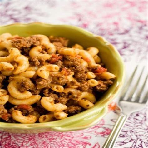 Welcome to paula deen's recipes, where candyland gumdrop dreams come to fruition. Paula Deen Bobby's Goulash | Goulash recipes, Ground beef ...
