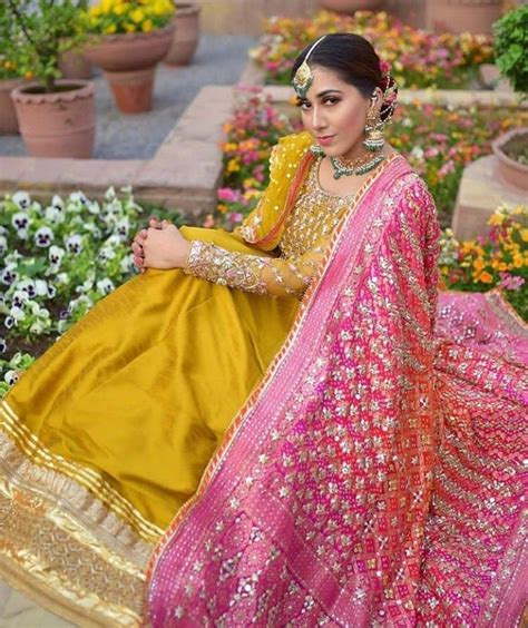 Beautiful Hand Embroidered Silk Lehenga Choli Indian Designer Outfits Pakistani Bridal Wear