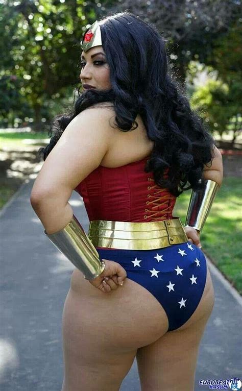 Curves Wonder Woman Cosplay Wonder Woman Cosplay Woman