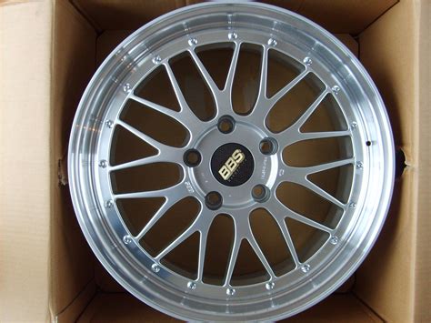 Gesucht wurde bei unseren partnern nach: BBS Le Mans 8,5 x 19 Zoll für Porsche NEU und POLIERT ...