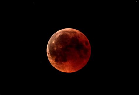 El instituto geofísico peruano (igp) indicó que el eclipse lunar 2019 inició a las 18:43 gmt (1:43 p.m. Lo que debes saber del eclipse lunar de este domingo, El ...