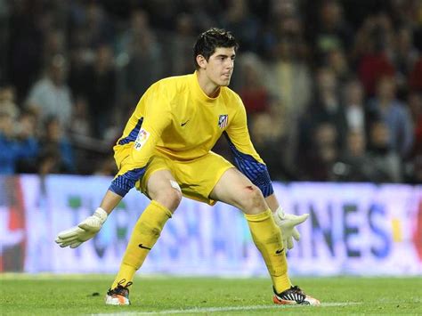 Dat zei hij in een gesprek met weekblad 'h. Thibaut Courtois, 'pillado' con la novia de Kevin De ...