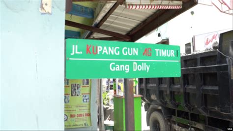 Sejarah Lokalisasi Gang Dolly Dan Sakit Hati Dollyres Chavit