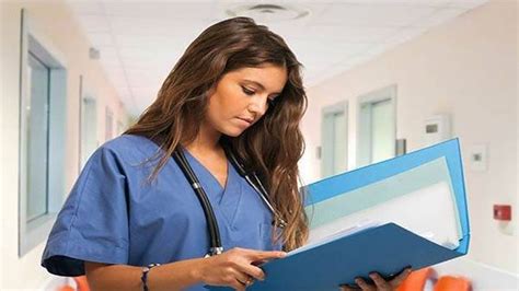 Nurse Practitioner Vs Physician Assistant Pros And Cons