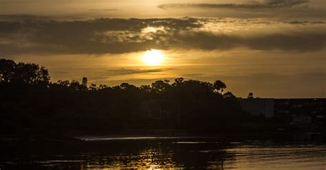 Gulfport Sunrise On Gulfport Pond