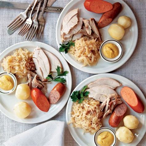 The christmas tree is an integral part of german christmas celebrations. Menu: A German Christmas | German christmas food, Turkey ...