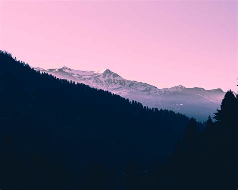 Download Wallpaper 1280x1024 Mountains Sunset Trees Sky Pink