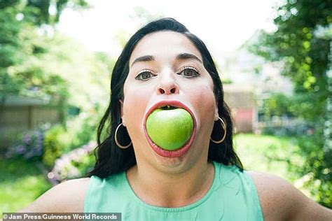 Woman 31 Whose Mouth Opens 256 Inches Becomes Guinness World Record