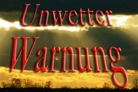 Unwetterwarnungen vor glatteis sind aktiv, sobald verbreitet mit glatteisbildung durch gefrierenden regen oder sprühregen am boden oder an gegenständen gerechnet werden muss. Unwetterwarnungen für Leipzig und Sachsen - Leipzig-Seiten