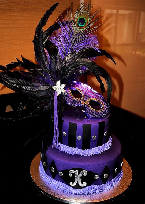 love this just on a lot bigger scale for a quince sweet 16 masquerade party masquerade cakes