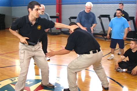 Defensive Tactics Training For Police Military And Security In Austin Texas