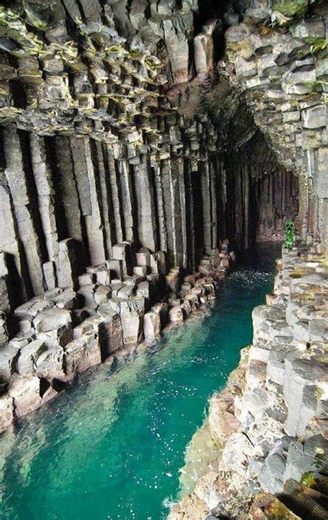 Fingals Cave Cave Of Melody Is A Sea Cave On The Uninhabited Island