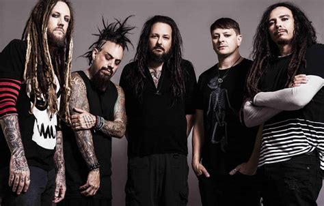 Download Korn Band Member Desktop Wallpaper