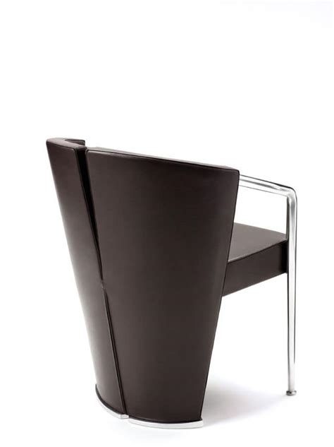 Tub Chair Covered In Leather For Waiting Areas And Meeting Rooms