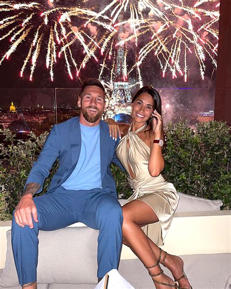 Lionel Messi Wife Antonela Roccuzzos Relationship Timeline Usweekly