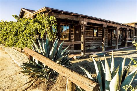 With no national corporate ties, koffi is a palm springs keepsake and has become an integral. Pioneertown Motel near Joshua Tree | Joshua tree hotel ...