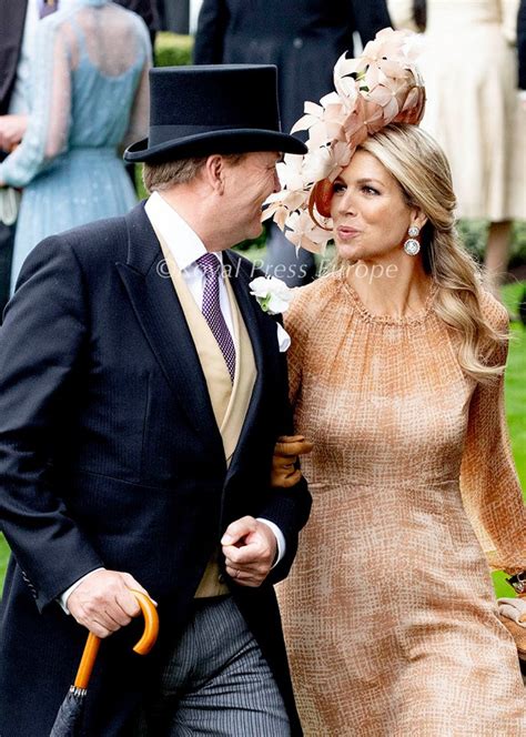 He is the eldest child of queen beatrix and. Koning Willem-Alexander en Koningin Maxima met Britse ...