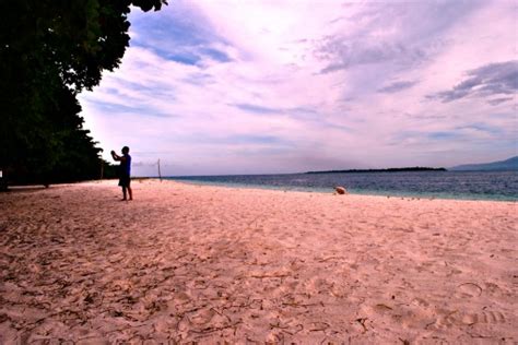 Zamboangas Pink Sand Beach Seen As Next Top Travel Destination