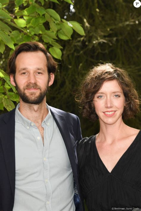 From wikimedia commons, the free media repository. Benjamin Lavernhe et Sara Giraudeau - Photocall du film Le ...