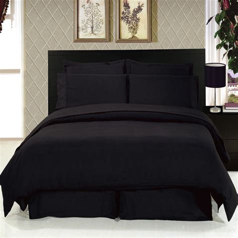 Black Bedding Set