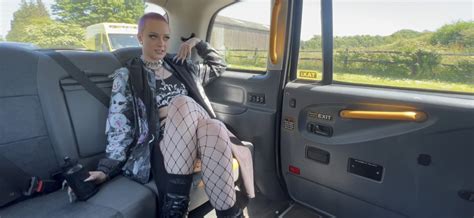 Alessa Savage 🌈 New On Twitter Savage In A Taxi