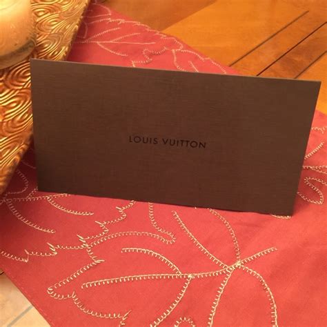 Bloomingdales T Card Louis Vuitton