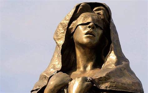 Invisible Monuments Celebrating The Women In Filipino Sculptures