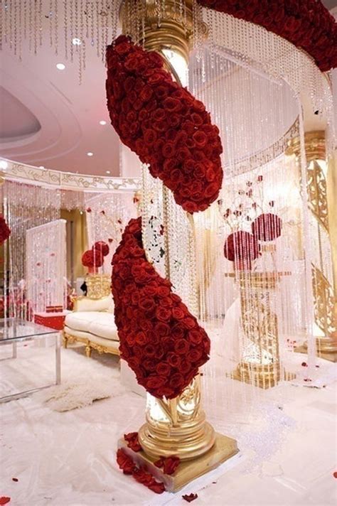 50 Ideas On How To Glam Up Your Wedding Décor With