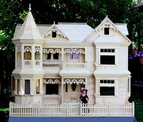 Victorian Dollhouse