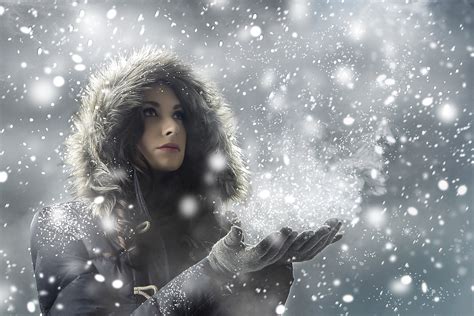 Download Coat Snow Snowfall Winter Woman Mood Hd Wallpaper