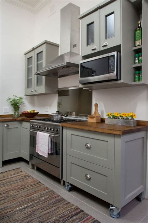 Check out durable and proficient free standing kitchen storage cabinets for all types of commercial kitchens and catering purposes. 25 Trendy Freestanding Kitchen Cabinet Ideas - DigsDigs