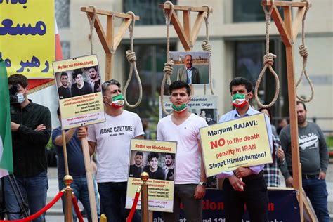 Iran Huit Prisonniers De Minorités Ethniques Risquent La Peine De Mort Amnesty International