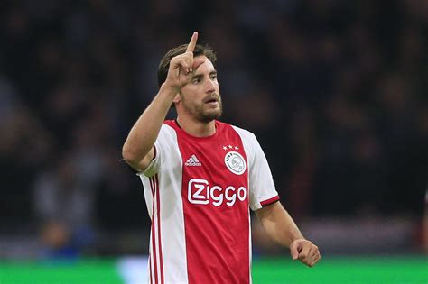 What streaming services have tudnxtra? Valencia vs. Ajax FREE LIVE STREAM (10/2/19): How to watch ...