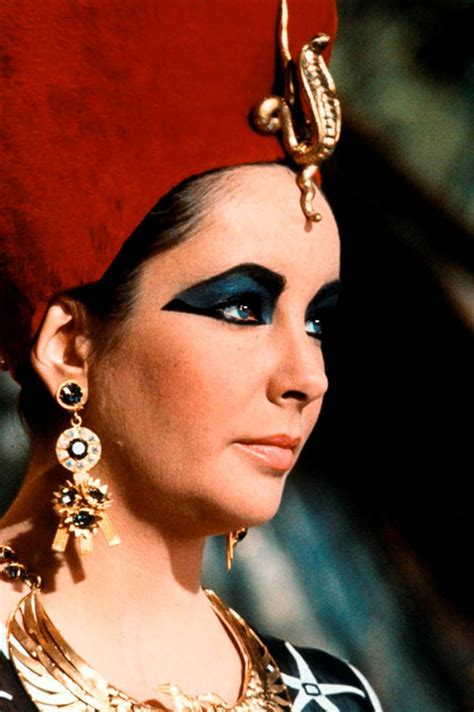 Elizabeth Tayloras Cleopatra Cleopatra Photo 19098743 Fanpop