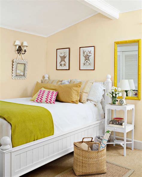 Best Paint Colors For Small Bedrooms Decoomo