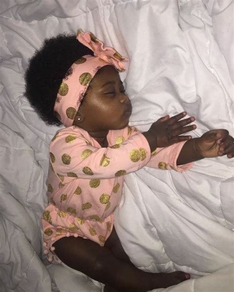 P I N 𝓥𝓪𝓷𝓲𝓵𝓵𝓮🌺 Cute Black Babies Beautiful Black Babies Baby Girl