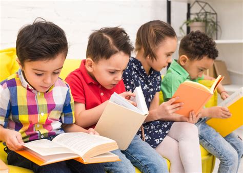 Ini 5 Manfaat Membaca Buku Pada Anak Anak Portal Maluku