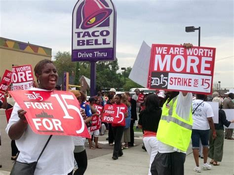 New york (cnn) an estimated 1,000 fast food workers across the united states went on strike friday over low wages, staging protests in honor of martin the demonstrations were set to take place in more than 15 cities, including atlanta, chicago, st. Largest Strike So Far By Fast-Food Workers Set For ...